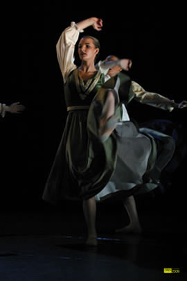 Ancien danseur de la Compagnie du Jeune Ballet Corse : Stéphanie Valentini