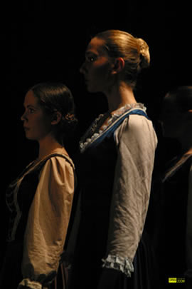 Spectacle de la Compagnie du Jeune Ballet Corse si cercava l'amore